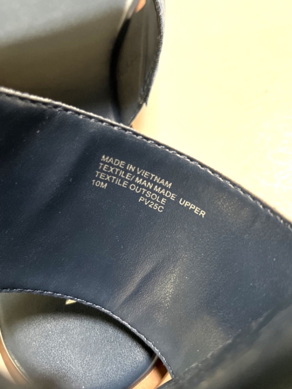 Michael Kors Toe Ring Slide Sandals Navy Blue Logo Flat Slides Size 10 NWOB - Picture 7 of 9